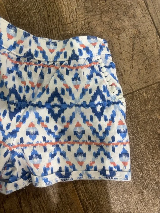 OshKosh B'gosh White Shorts with Blue & Coral Ikat Print - Picture 4 of 5